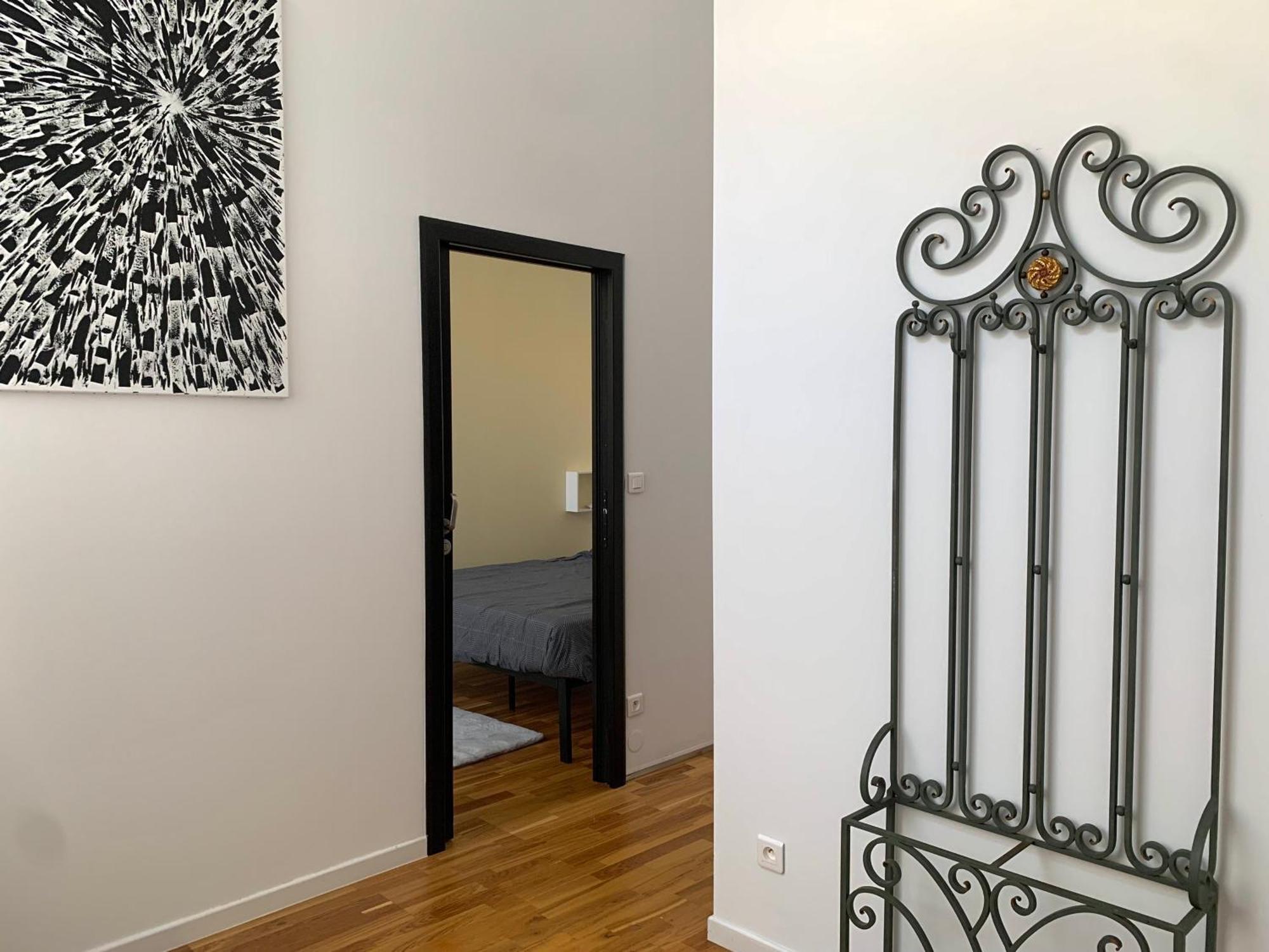 Les Fabuleux Appartements Du Coeur De Ville - Place Victor Hugo Besancon Exterior photo